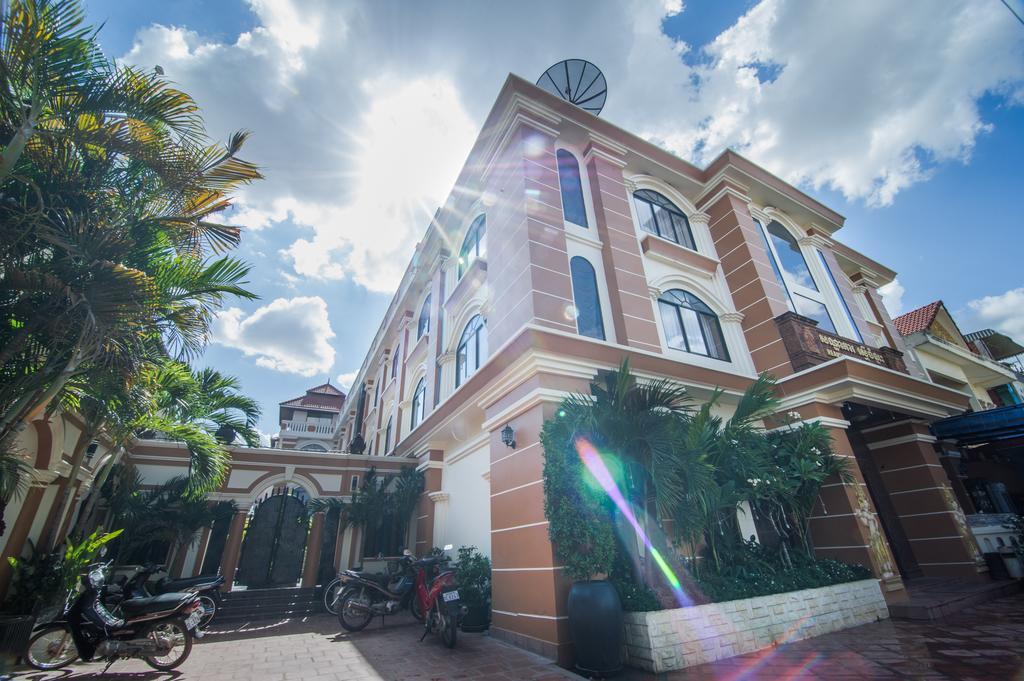 Reaksmey Chanreas Hotel Siem Reap Ngoại thất bức ảnh